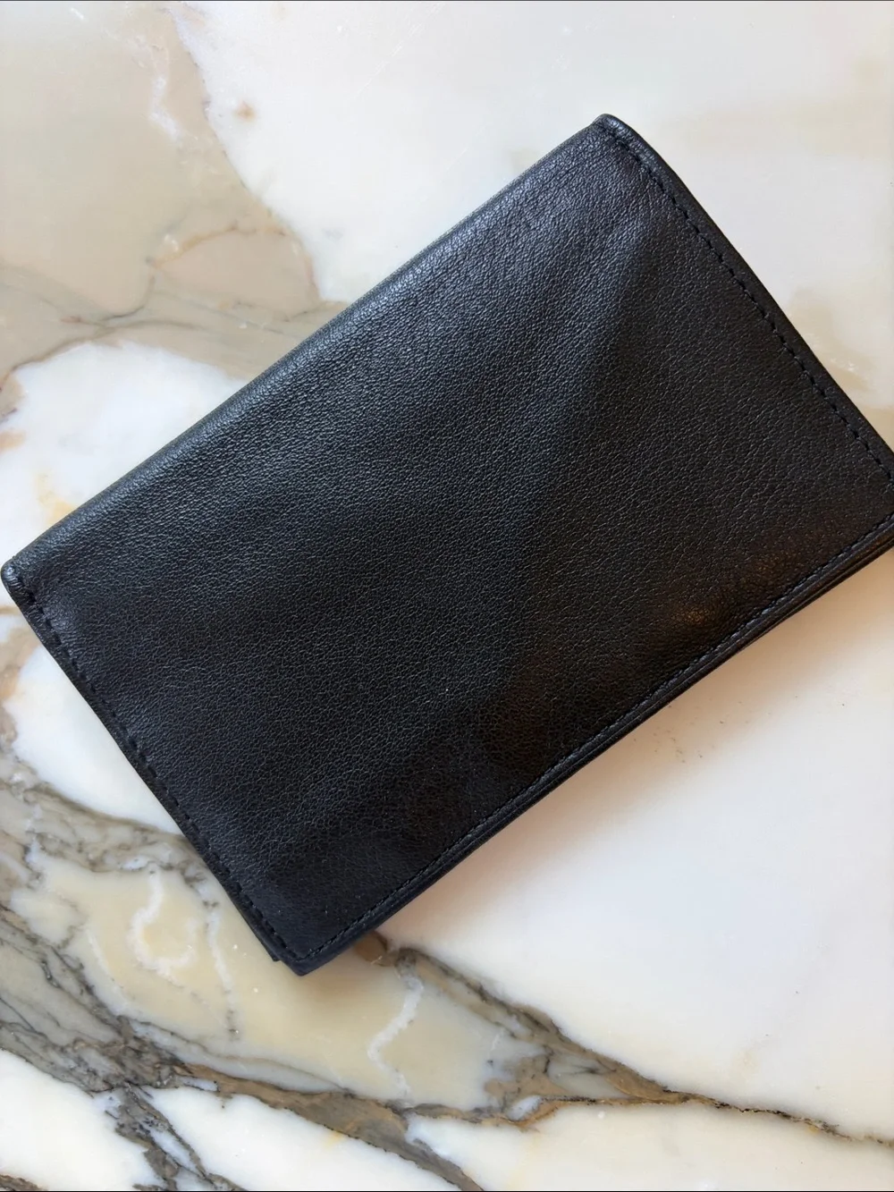 Tumi compact card